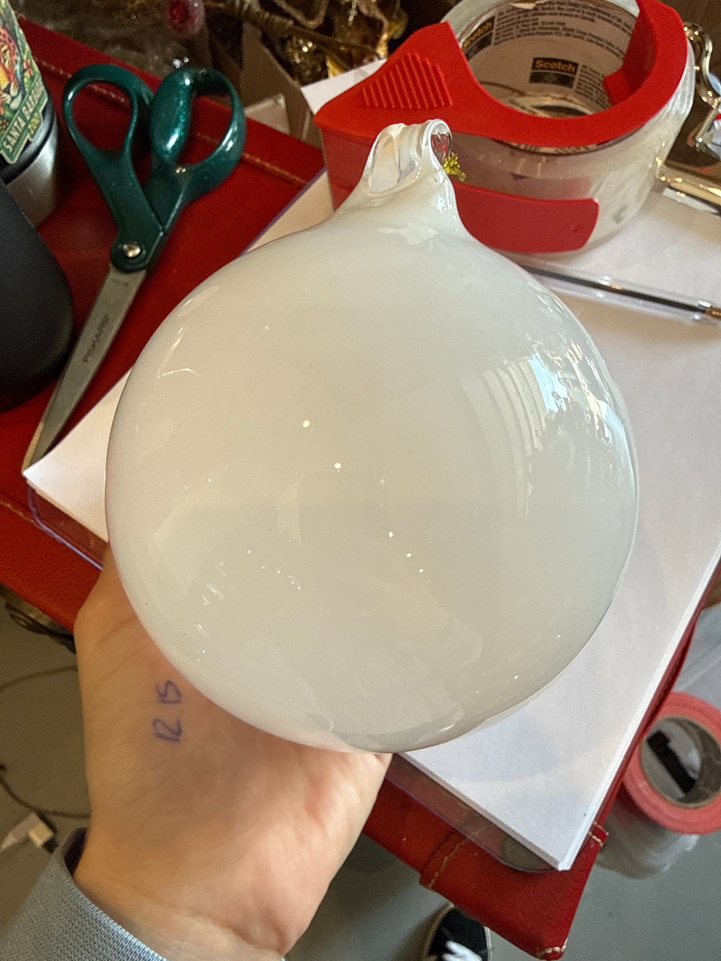 ILUME GLASS ORN -5"/120MM